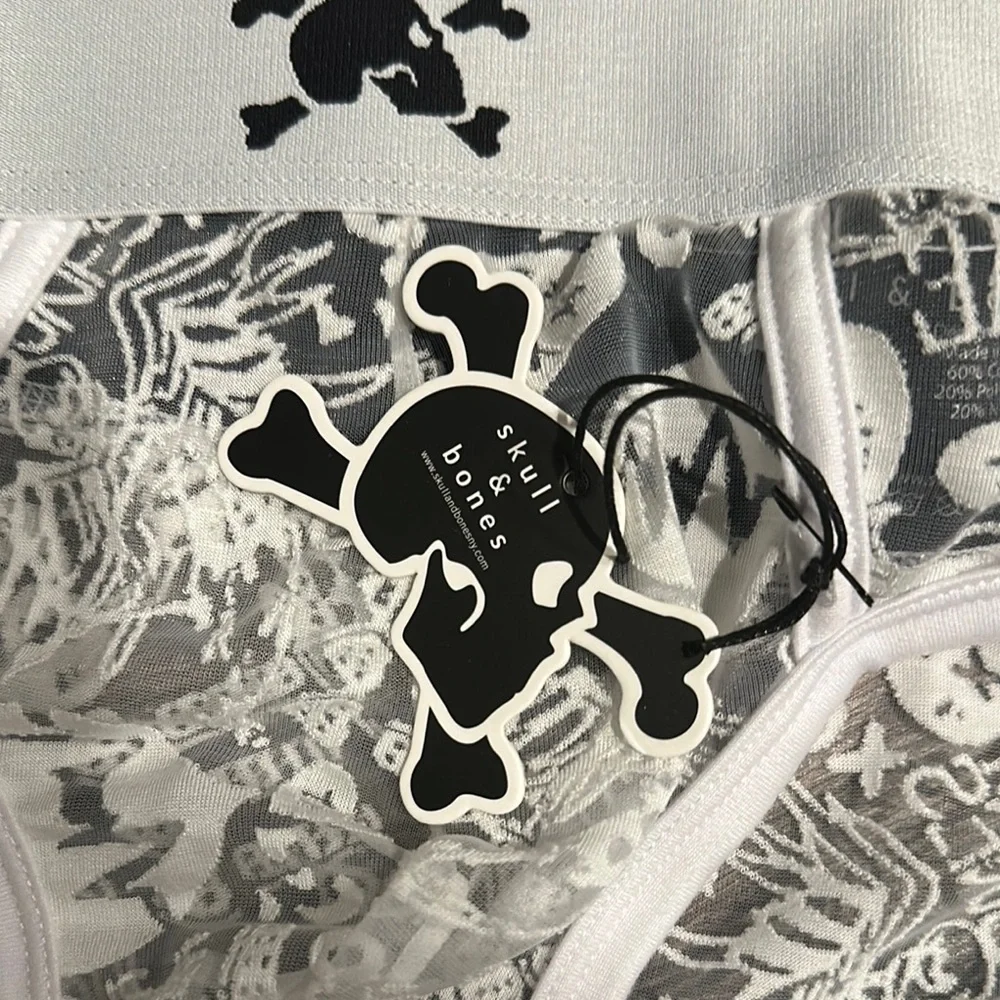 Skull & Bones Love Bites Briefs - Picture 3 of 3
